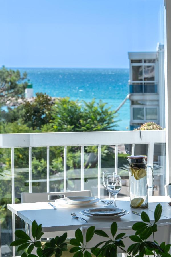 Residence Mediterranee - Beachfront - Sun And Seaview - Pool - Private Parking Cagnes-sur-Mer Zewnętrze zdjęcie