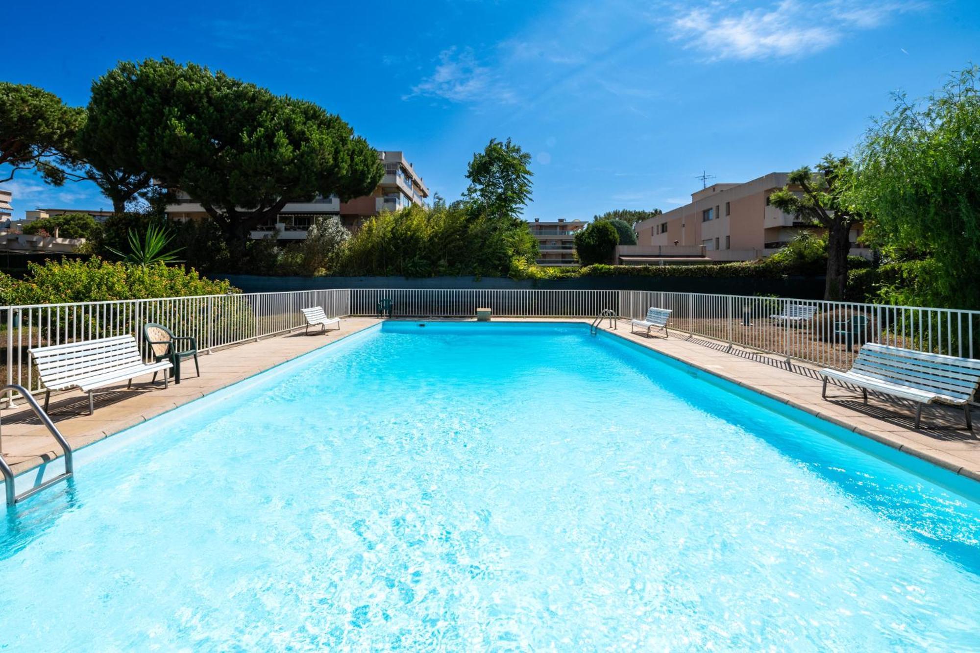 Residence Mediterranee - Beachfront - Sun And Seaview - Pool - Private Parking Cagnes-sur-Mer Zewnętrze zdjęcie